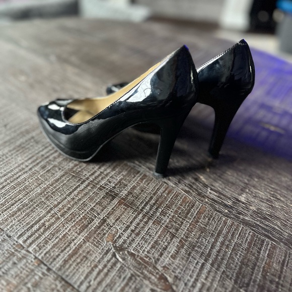 Nine West Francisco Platform Peeptoe Pumps